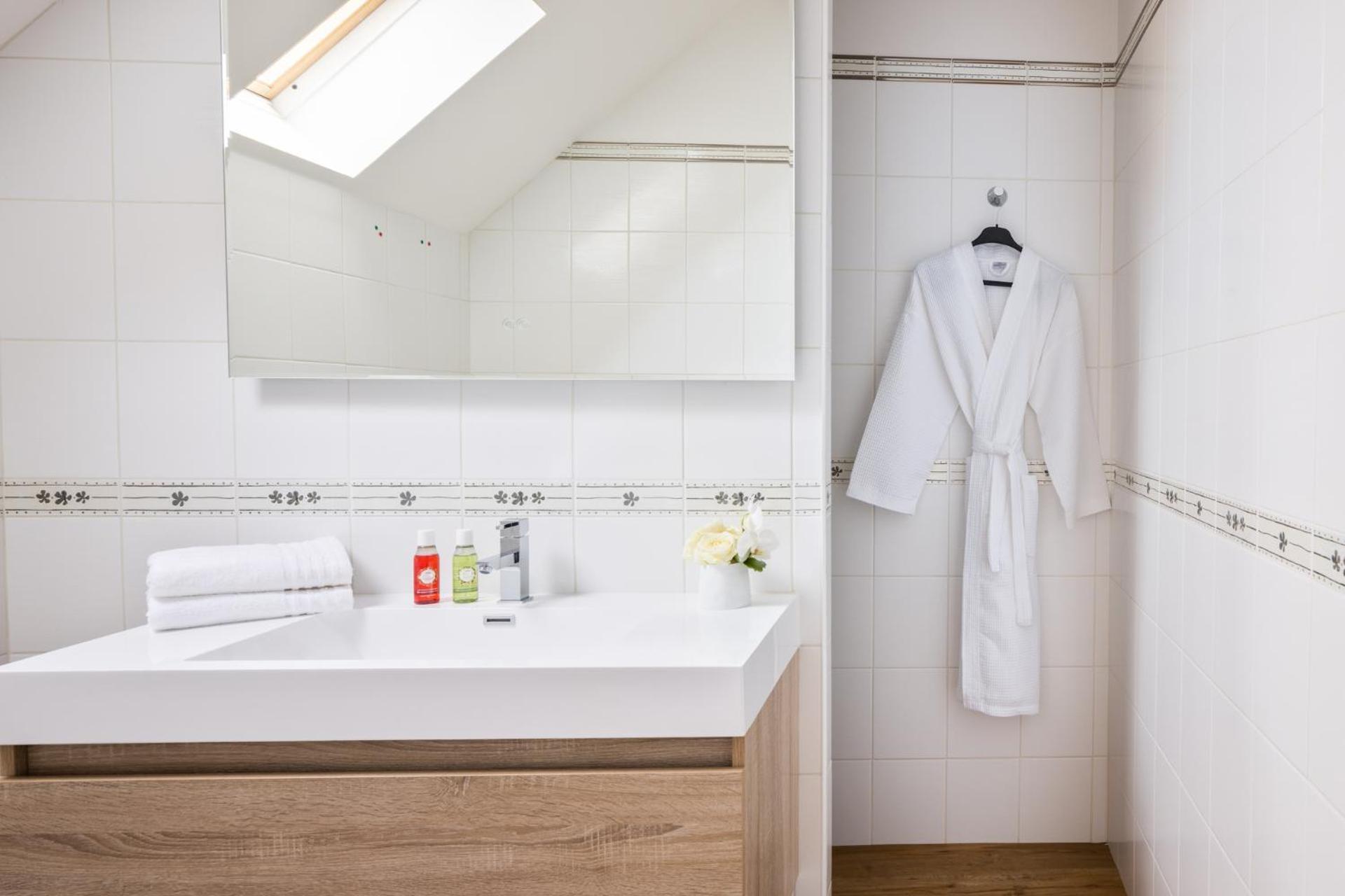 Break & Brut Apartment Nogent-le-Roi ภายนอก รูปภาพ